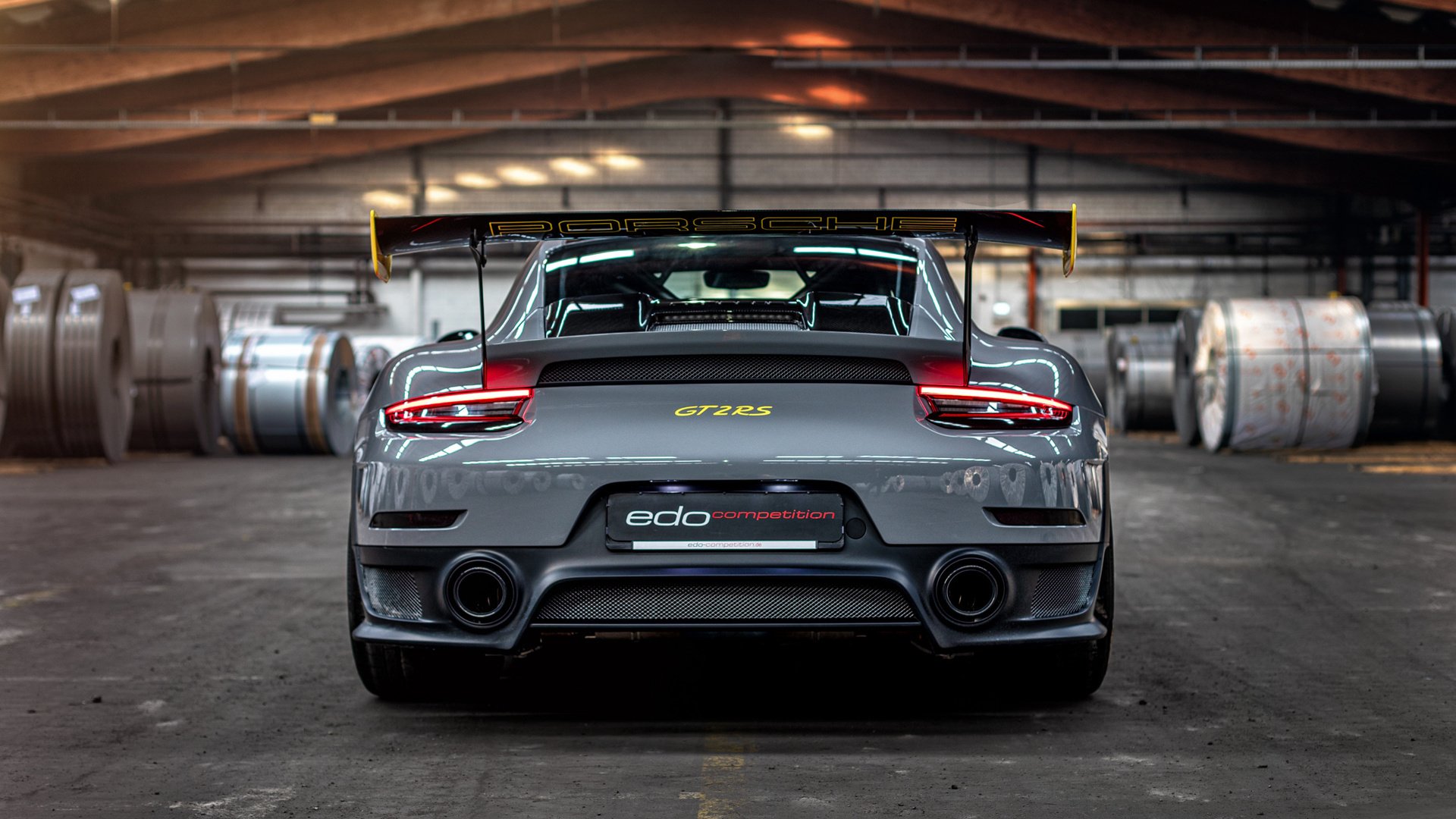 南美利刃刺穿斗牛士,草根英雄定义伟大夜晚