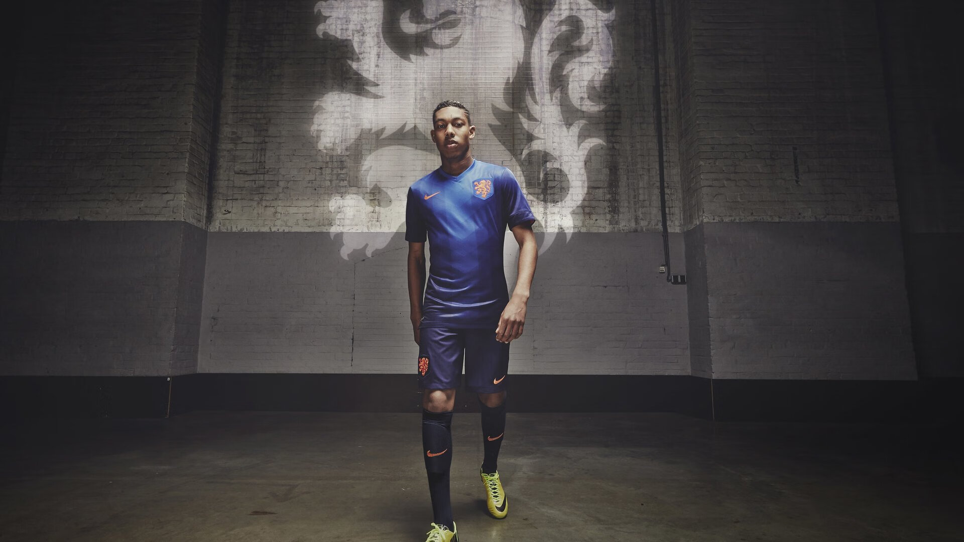 开云平台-东方魔法闪耀梅阿查！久保建英爆发引领国际米兰碾压亚特兰大，意甲争冠格局再添变数